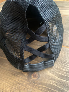 Vintage Black Criss Cross Ponytail Hat with Western Skull Horseshoe Patch
